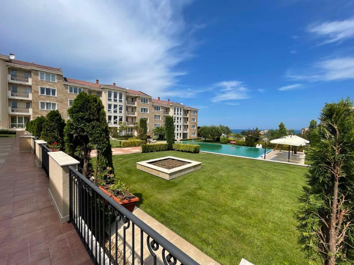 Provence Deluxe Apartment In Atia Resort Černomorec Exteriér fotografie